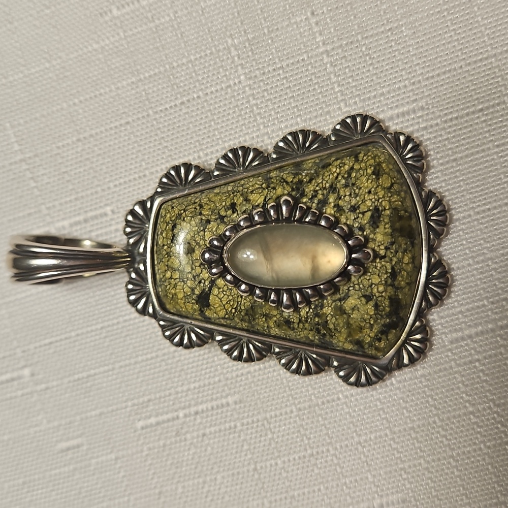 Carolyn Pollack Pendant and Necklace 36 in